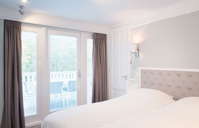 BizStay Park Central Executive - Photo 45