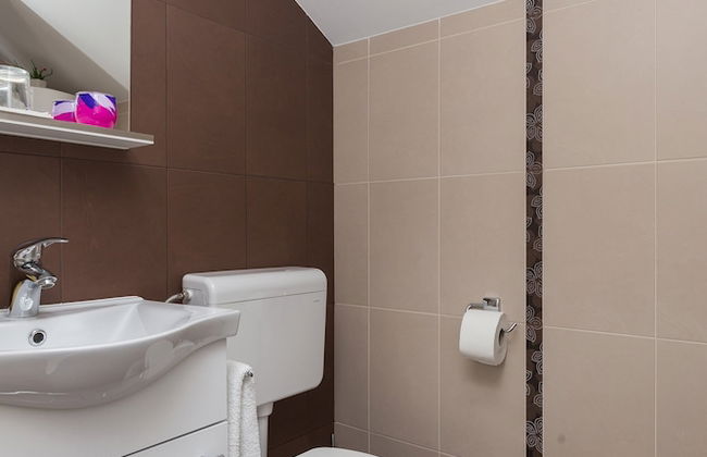 Apartment Cetinic - Two Bedroom Apartment With Terrace and Sea View - Foto 13