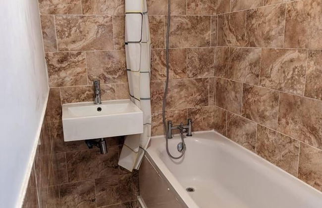 Stylish 1 Bedroom Flat for 3 Guest - Foto 12