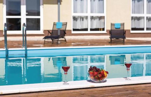 2 Bedroom Stunning Apartment In Divulje - Foto 5