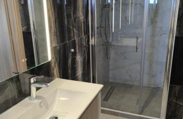 Garden and Sea - Photo 8