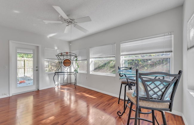 Sunny Retreat In Clearwater 2 Bedroom Home by RedAwning - Foto 26