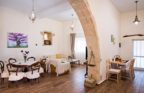 Casa Ermioni Stone House - Photo 36