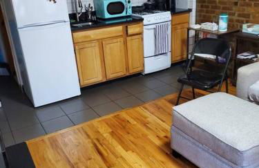 In the heart of nyc! Time sq, theater district, javits center - Foto 6