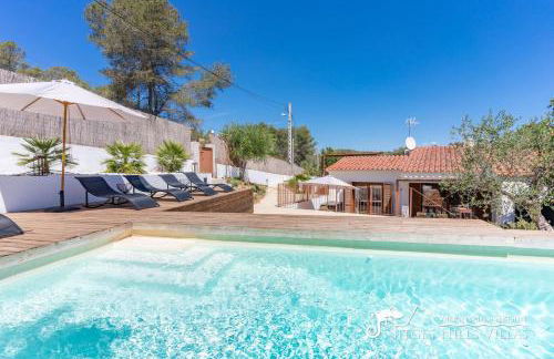 Villa Falco is a beautiful single storey holiday villa with private pool - Foto 43