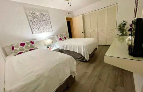 Direct oceanfront Magic Sands beach condo - Pool, AC, 2B2B, sleeps 6 - Foto 21