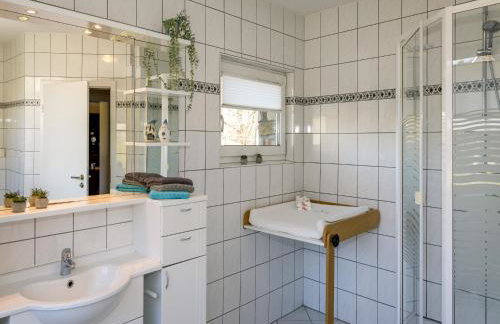 Large Apartment in the Beautiful Sauerland With Garden, Patio and Sauna - Foto 56