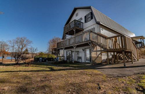 Lake Front King Suite: Full Kitchen-Lakefront Deck- Shared Hot Tub - Foto 46