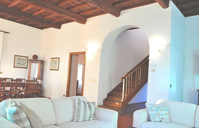 Villa Montecasciano - 8 Sleeps Private Garden - Foto 11