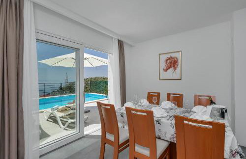 Villa Violet with Salt water pool - Foto 20