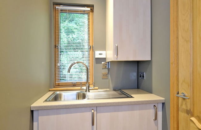 Enchanting Home With Furnished Balcony in Cults, Scotland - Foto 10