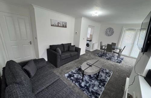 The Modern Balcony Apartment - 2 Bed 1 Bath Private Parking - Foto 2