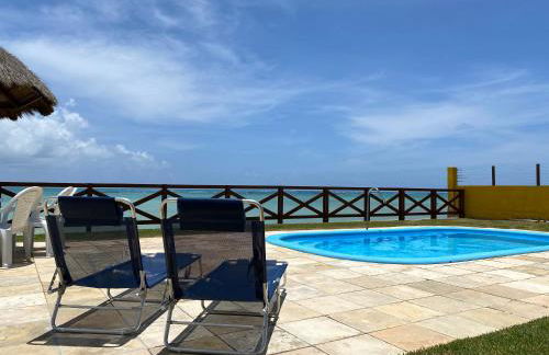 Casa à Beira Mar, piscina e 4 suítes na praia de Ipioca-Maceió-AL - Vila Ipioca - Foto 19