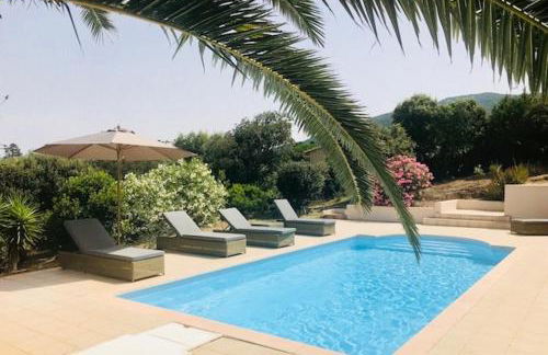 Villa de charme et plage 5 mn à pied - Foto 1