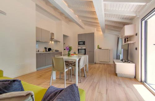 Dascio Salute Ferienwohnung mit Panorama Balkon am See - Foto 7