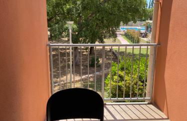 Appartement 2 pièces dans une résidence hôtelière Les Hameaux de Saint-Cyprien - Foto 4