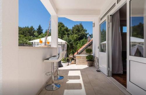 Luxury Apartment with Private Heated Pool - Foto 20