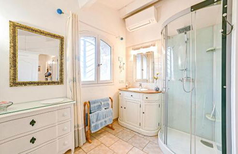 Gorgeous Home In Fontarèches - Foto 25