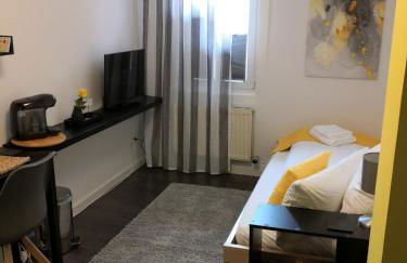 Stilvolle Altbauwohnung Apartment Zimt & Zucker - Foto 1