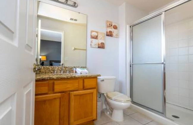 Cozy 3 BR w Private Pool - Foto 33