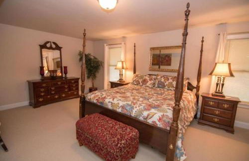 Elegant Lodge Rental with Lovely Countryside Views near Charlottesville, Virginia - Foto 25