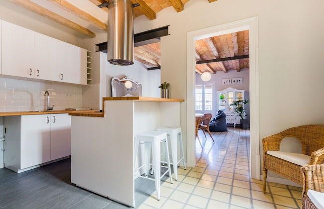 White Suite Barcelona - Photo 14