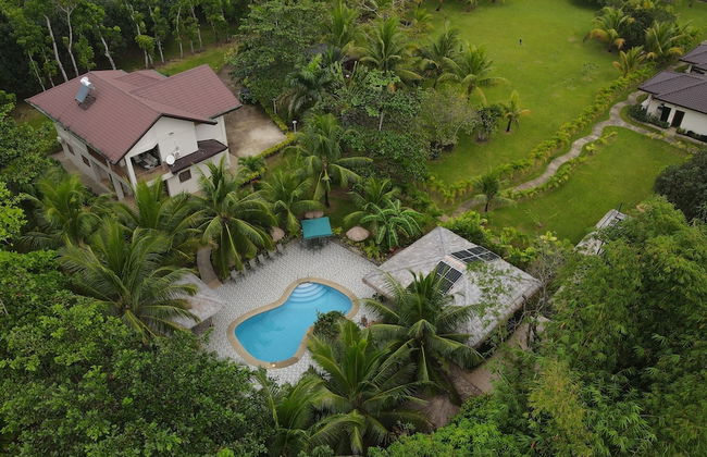 Denika's Suites - Foto 45