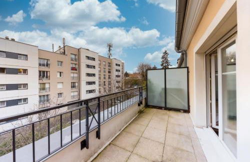 Refuge confortable - Terrasse - Gare Villiers à 2 min - Foto 16