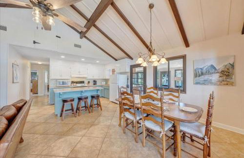 Lake Harmony - Lakefront Home w/ Private Dock, & Fire Pit - Foto 19