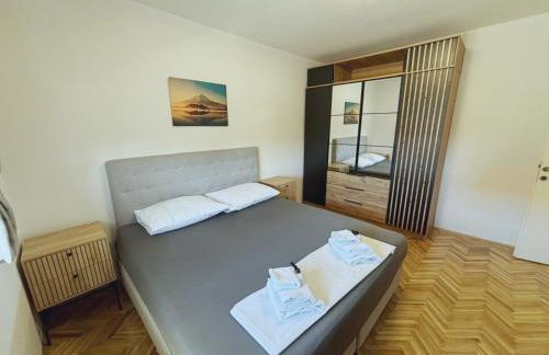 Apartman Luci - Private Heated pool - Photo 4