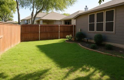 Work Play Stay Pet-friendly With Foosball - Foto 22