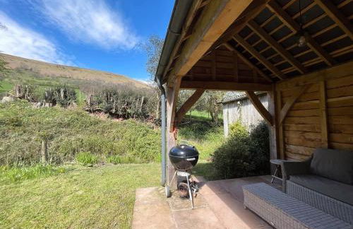 Hot Tub, Stream-Side Garden, Mountain Views, 17thC - Photo 21