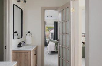 Blushing Pink Manor! Off Frankfort Ave! 8 BR! - Foto 60