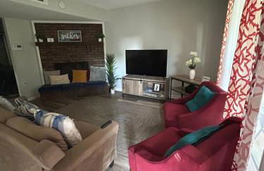 The Cozy Getaway Grill & Roku at Your Convenience! - Foto 50