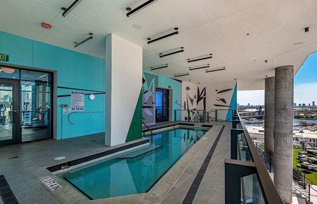 Apt with Stunning View at Downtown Miami - Photo 32