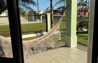 Excelente CASA 2 quadras do mar - Foto 2