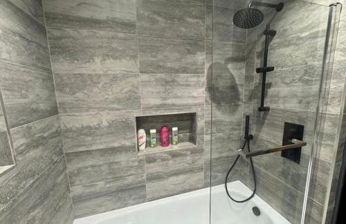 Modern 3bed, Garden, Surbiton St - Foto 11