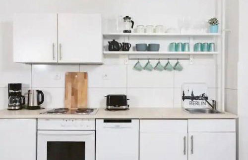 Amazing apartment in the heart of Berlin next to Check Point Charlie, 1 to 4 Guests - Photo 19