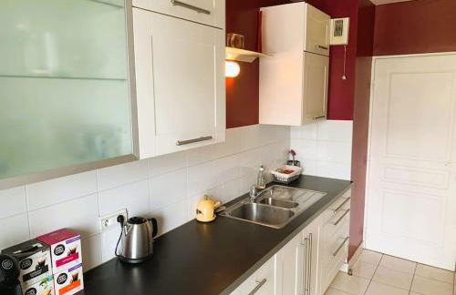 LE PARADIS - 2 chambres, balcon, parking - Foto 5