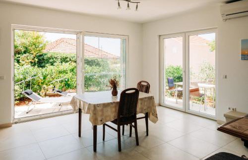 Sunce i More - Photo 9