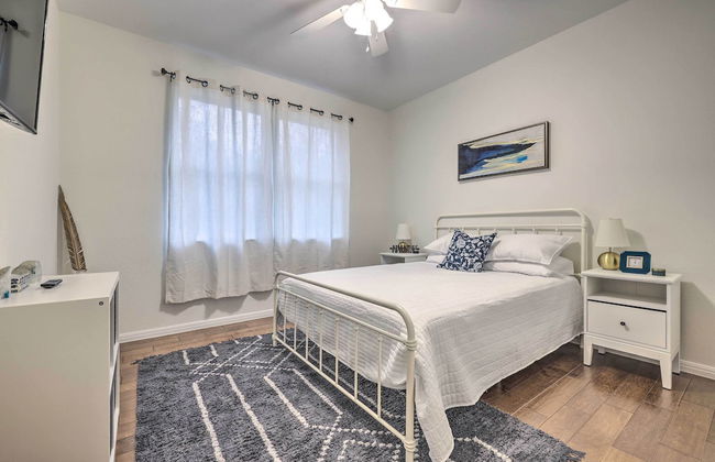 Gorgeous Luxury Home With Hot Tub Just 3 Miles to Dtwn! - Foto 7