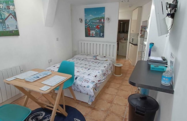 1 Bed Cottage - Sleeps 2 - Parking - Wifi - Foto 3