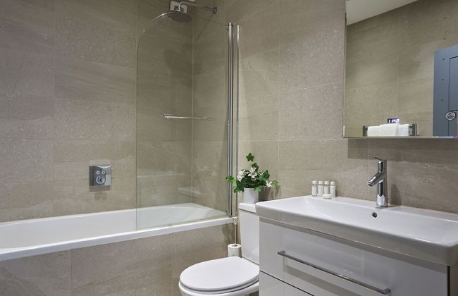 Ealing Broadway by Viridian Apartments - Foto 21