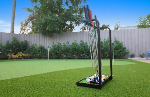 Coastal Palms House - Photo 40