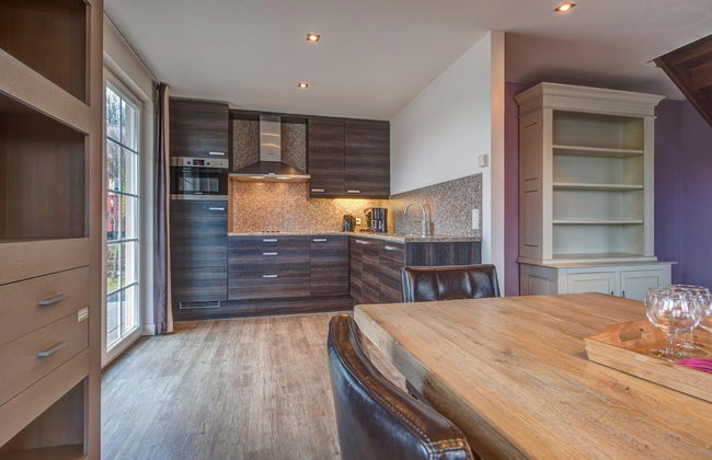 Luxury Villa with Fireplace near Reservoir in Nordeifel - Foto 3