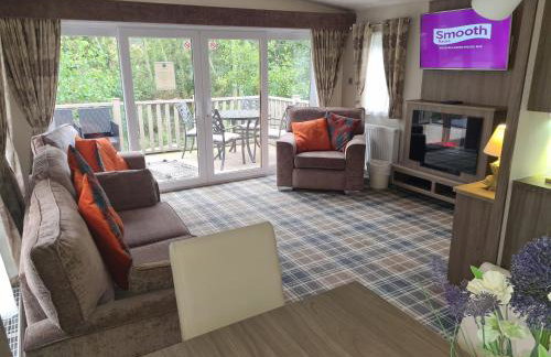 Bock Retreat Lodge 54 with Hot Tub - Photo 9