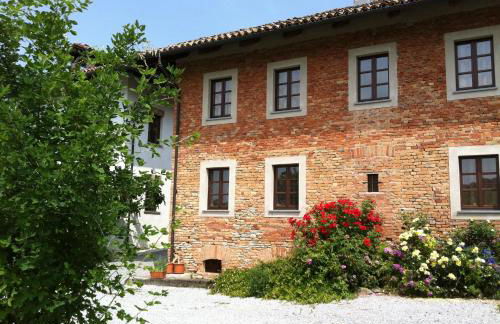 B&B Cascina Gaione Via Gallina,18b 12052 Neive cn - Foto 2