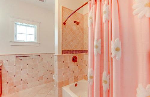 Spacious Avalon Beach House - 2 Blocks to Water! - Foto 28