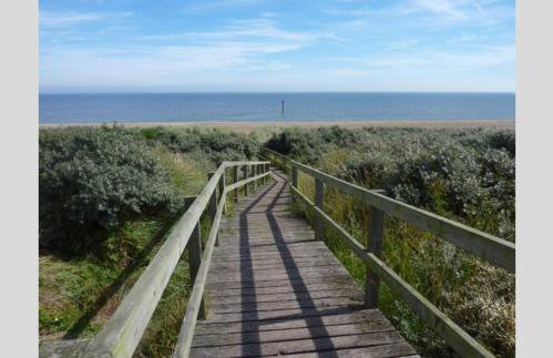 Luxury Holiday Home in Anderby Creek - Photo 20