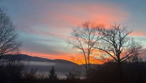 House 15 mins from Woodstock NY with stunning views - Foto 2